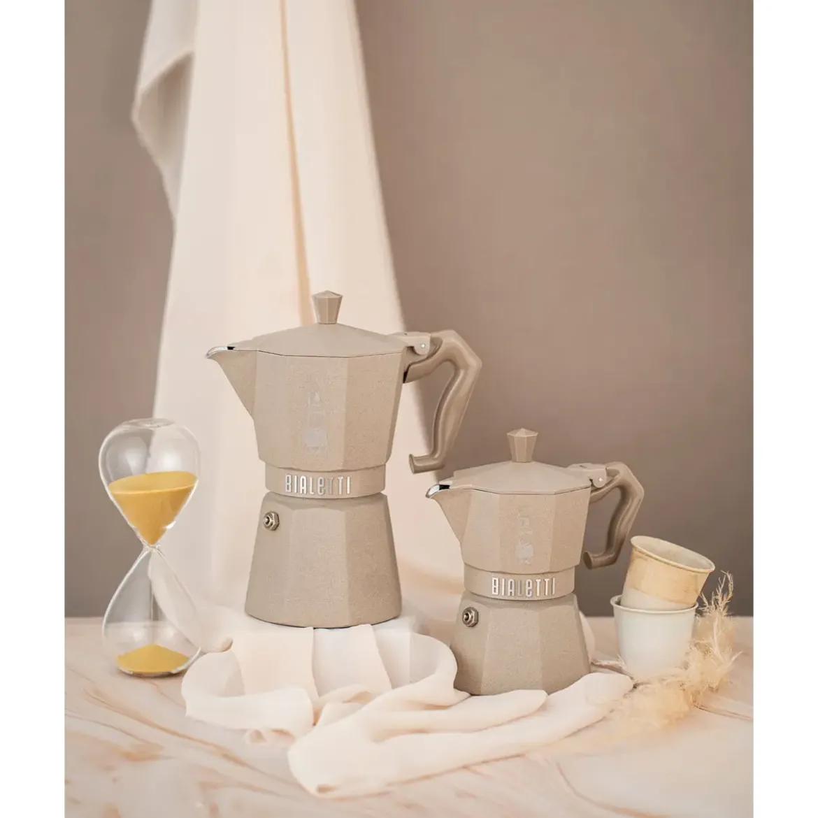 Bialetti Espressokocher 6 Tassen Moka Express Exclusive Induction Cremé