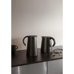 Eva Solo Wasserkocher 1,2 l 2200 W Rise schwarz