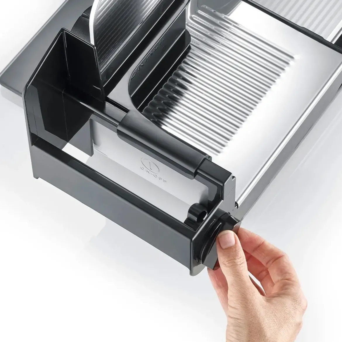Graef Classic C98 Allesschneider 25x24x34 cm 600 W silber
