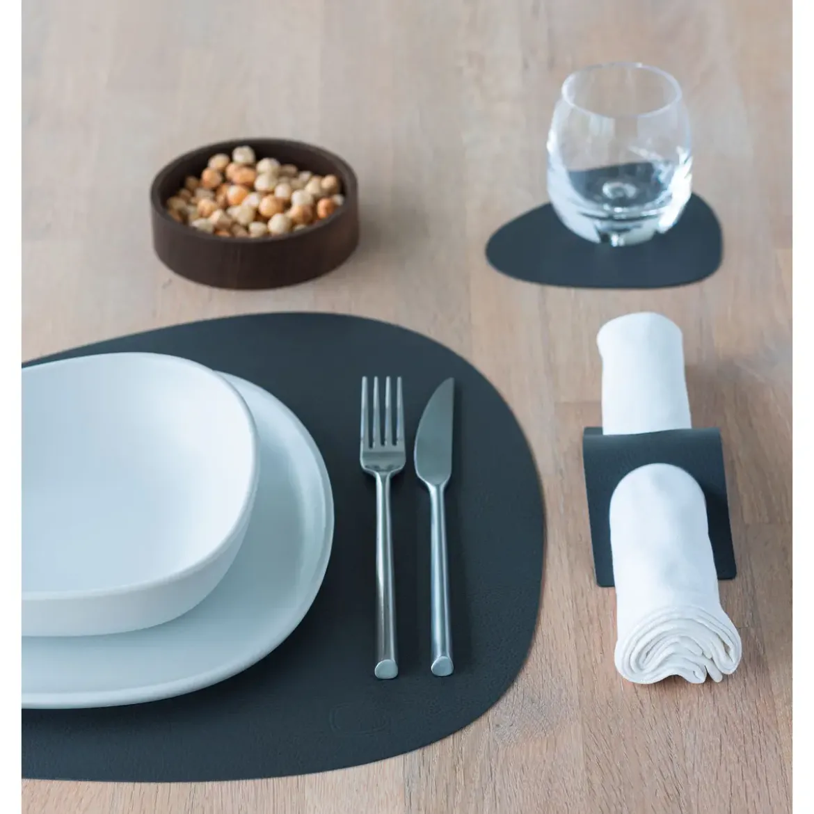 LINDDNA Tischset L 37x44 cm Curve Serene anthracite