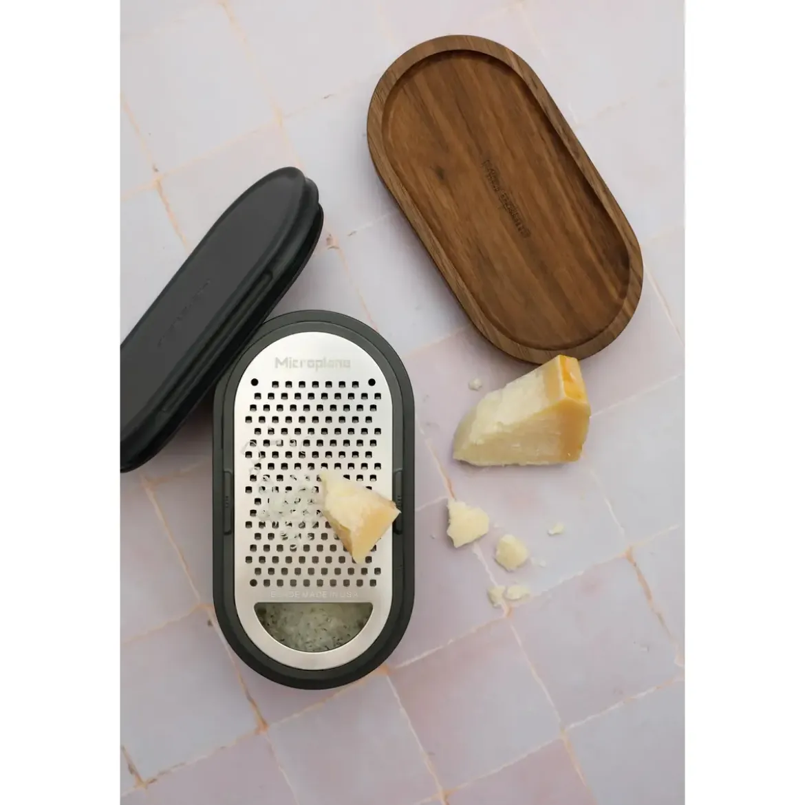 Microplane Reibe mit Auffangbehälter 3-tlg. Speciality Anthrazit