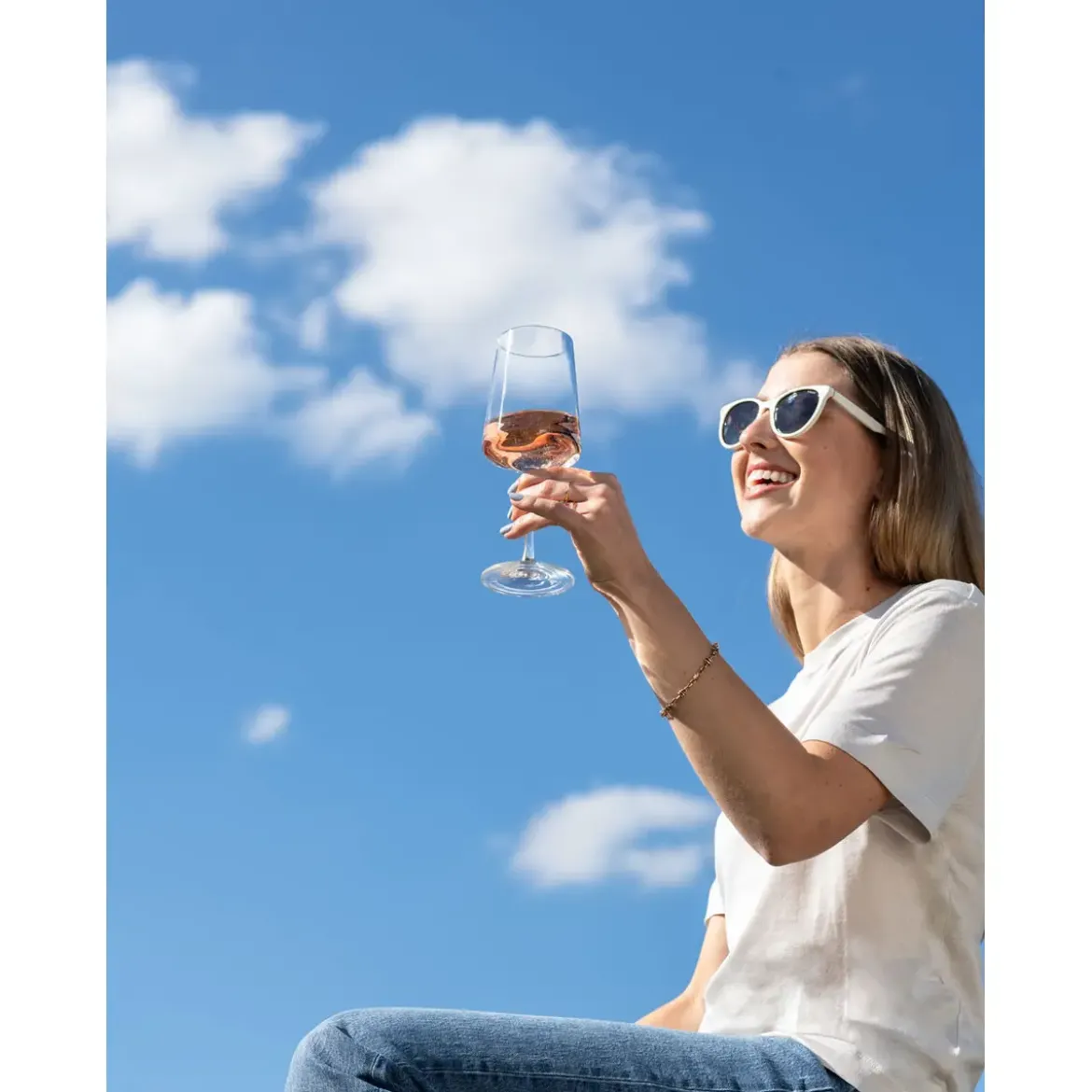Schott Zwiesel Weißweinglas 4-tlg. MioVino mit Moussierpunkt klar