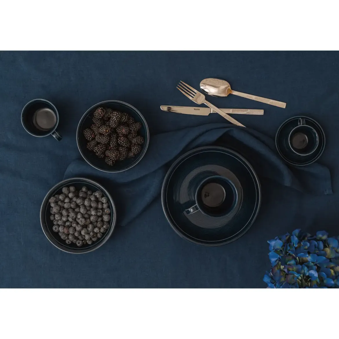 Thomas Henkelbecher 0,36 l Trend Colour Deep Blue