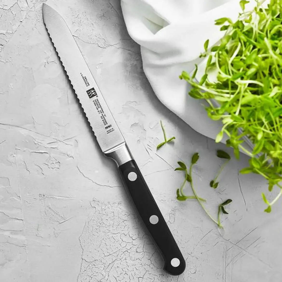 Zwilling Universalmesser 13 cm Professional S schwarz